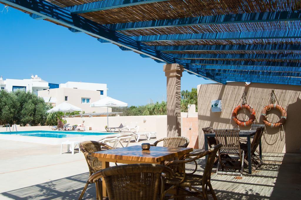 Hostal Mayans Ес Пухолс Екстериор снимка