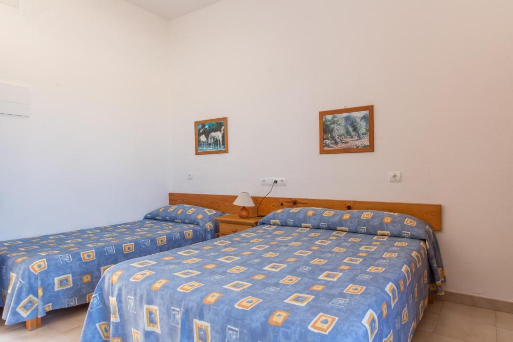 Hostal Mayans Ес Пухолс Екстериор снимка