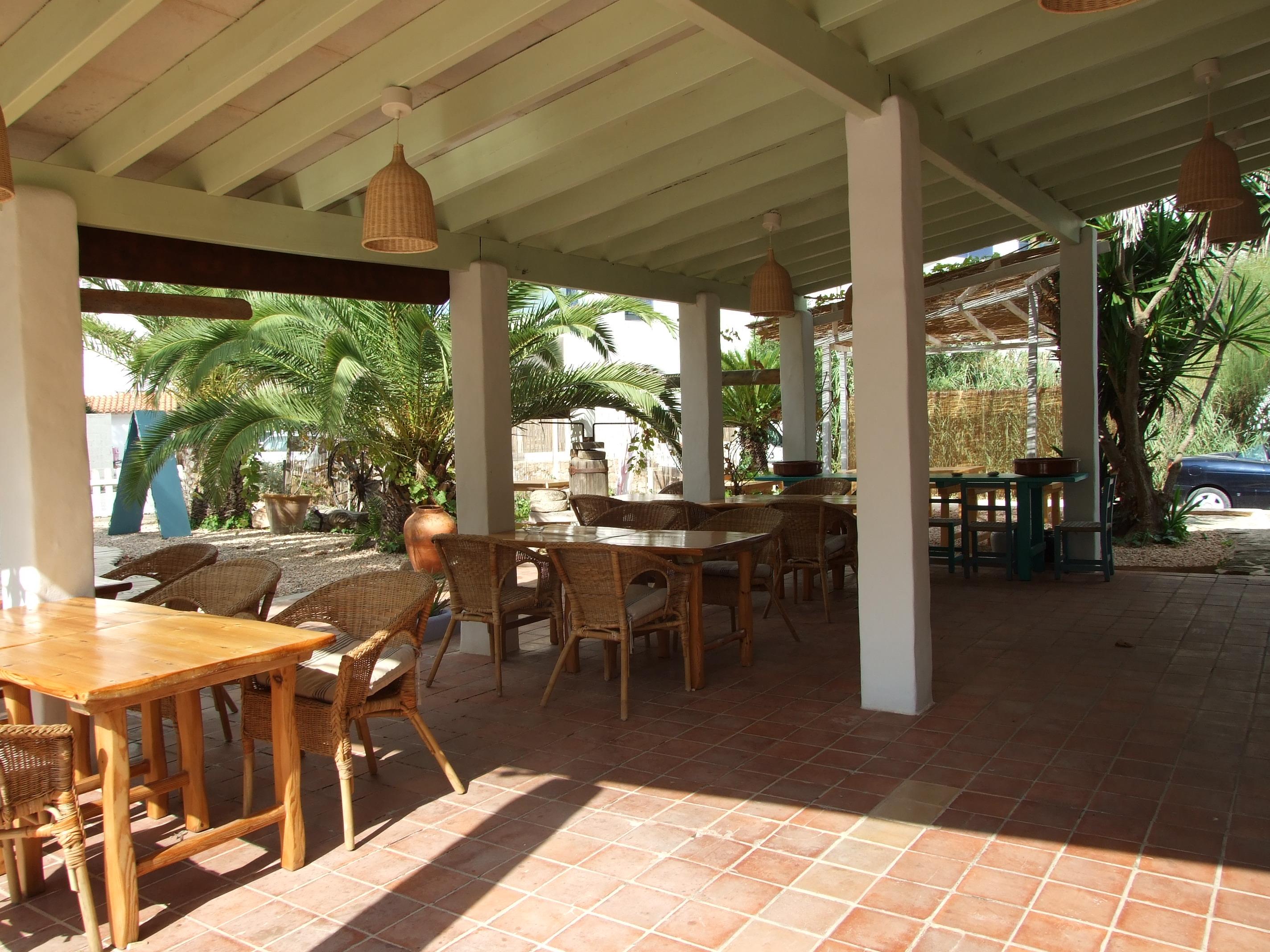 Hostal Mayans Ес Пухолс Екстериор снимка