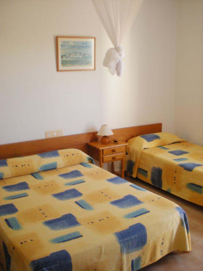 Hostal Mayans Ес Пухолс Екстериор снимка